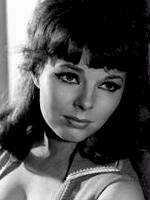 Anne Helm