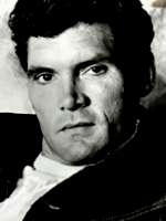 Everett McGill