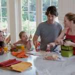 Leslie Mann, Maude Apatow, Iris Apatow, Paul Rudd