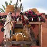 Mena Massoud, Naomi Scott