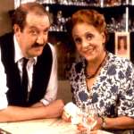 Carmen Silvera, Gorden Kaye