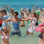 Anushka Sharma, Shahid Kapoor, Vir Das, Meiyang Chang