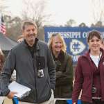 Peter Coyote, Melanie Lynskey