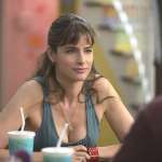 Steve Zissis, Amanda Peet