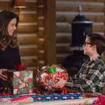 Owen Vaccaro, Linda Cardellini