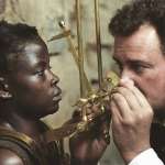 Hugh Bonneville, C&eacute;cile Bayiha