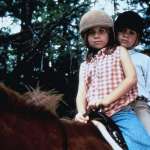 Mary-Kate Olsen, Ashley Olsen