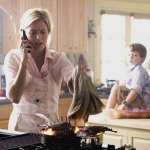 Aaron Michael Drozin, T&eacute;a Leoni