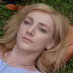 Alexandra Borb&eacute;ly