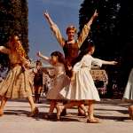 Charmian Carr, Duane Chase, Angela Cartwright, Debbie Turner, Julie Andrews, Heather Menzies-Urich