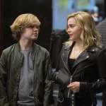 Izzy Stannard, Mae Whitman