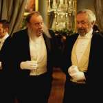 Malcolm Rennie, Jonathan Pryce