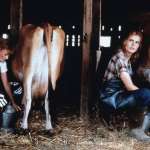 Lori Petty, Geena Davis