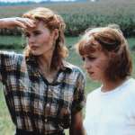 Lori Petty, Geena Davis