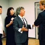 Mark Wahlberg, Jude Law, Dustin Hoffman, Lily Tomlin