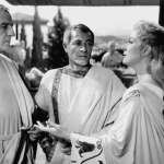 Greer Garson, John Hoyt, Louis Calhern