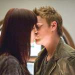 Riley Smith, Mary Elizabeth Winstead