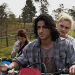 Phoebe Tonkin, Deniz Akdeniz, Caitlin Stasey