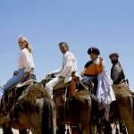 Avner Eisenberg, Danny DeVito, Kathleen Turner, Michael Douglas