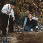 Edmund Gwenn, John Forsythe