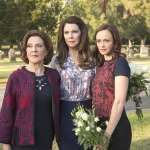 Lauren Graham, Kelly Bishop, Alexis Bledel