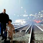 Bruce Willis, Miko Hughes