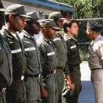 Martin Sheen, Laurence Fishburne, Charlie Sheen, Michael Beach, Harry Stewart, Blu Mankuma, John Toles-Bey