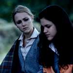 AnnaSophia Robb, Victoria Moroles