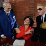 Pen&eacute;lope Cruz, Arturo Ripstein, Clive Revill