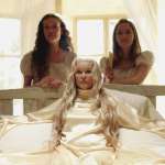 Tania Saulnier, Anna Van Hooft, Ellen Burstyn