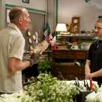 Jeremy Renner, Pete Postlethwaite