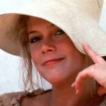 Kathleen Turner