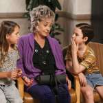 Annie Potts, Iain Armitage, Raegan Revord
