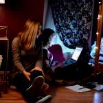 Callie Thorne, Laura Wiggins