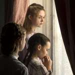 Elle Fanning, Oona Laurence, Addison Riecke, Angourie Rice