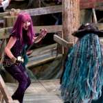 China Anne McClain, Dove Cameron