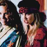 Jayne Brook, Christina Applegate