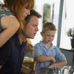 Kelly Reilly, Connor Corum, Greg Kinnear
