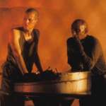 Sigourney Weaver, Danny Webb