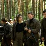 Daniel Craig, Jamie Bell, Liev Schreiber, Alexa Davalos, George MacKay