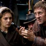 Daniel Craig, Allan Corduner, Alexa Davalos