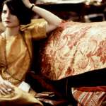 Jennifer Jason Leigh