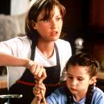 Joey Lauren Adams, Hallie Kate Eisenberg