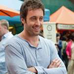 Alex O'Loughlin