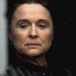 Sin&eacute;ad Cusack