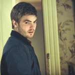 Alex Roe