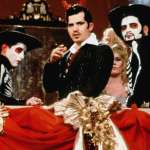 Carlos Manzo, Vincent Laresca, John Leguizamo