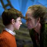 Neil Patrick Harris, Louis Hynes