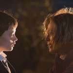 Sigourney Weaver, Lewis MacDougall