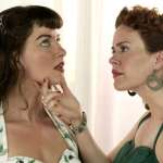 Sarah Paulson, Gretchen Mol